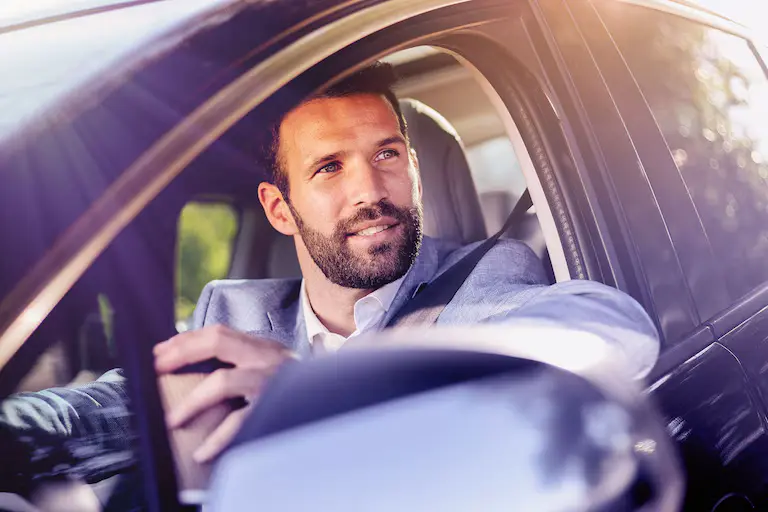 Préstamo Automóvil - Financiar su vehículo